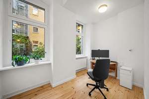 NUR 5.620,-€ pro QM - EXKLUSIVE 2 ZI.- STUCKWOHNUNG mit Terrasse - nur 150M zum Lietzensee – Die vollständige Adresse der Immobilie erhältst du vom Anbieter., 14057 Charlottenburg, Berlin – Vorschaubild 6