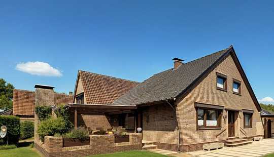 Bild von Gemütliches Einfamilienhaus mit Carport in Heide