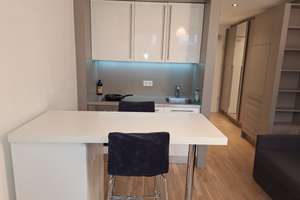 Charmante 1-Zimmer Wohnung in München Bogenhausen – Vogelweide 5, 81677 Parkstadt, München – Vorschaubild 2