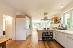 Liebhaberobjekt! Modernisiertes Einfamilienhaus mit großem Garten & vielen Details – Klingelhüttenweg 4, 69118 Schlierbach, Heidelberg – Vorschaubild 5