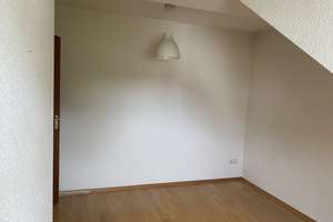 Reihenmittelhaus in absolut ruhiger Lage von Wiesbaden-Igstadt mit unverbautem Fernblick! – An der Allee 35, 65207 Igstadt, Wiesbaden – Vorschaubild 37
