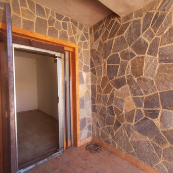 CHALET IN VINYOLS I EL ARC