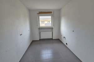 Preisknaller in Stuttgart-Dürrlewang! 
großzügiges Wohnhaus mit Garten u.v.m für Großfamilie – Die vollständige Adresse der Immobilie erhältst du vom Anbieter., 70565 Dürrlewang, Stuttgart – Vorschaubild 17