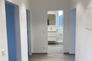 Super schöne 3-ZW,  Penthouse mit Skylineblick, moderne  Einbauküche, umlaufender Balkon – 65936 Sossenheim, Frankfurt am Main – Vorschaubild 16