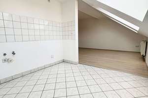 Charmante Dachgeschosswohnung mit Balkon und offenem Wohnkonzept – Dorotheenstraße 4, 9113 Schloßchemnitz, Chemnitz – Vorschaubild 7