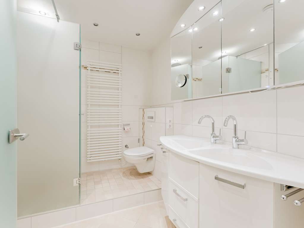 Immobilie in Tettnang - Charmante Gartenwohnung mit moderner Küche & Bad - Bild 3