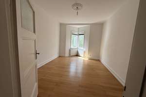 Gepflegte 2 ZKBB Altbauwohnung am Elsässer Platz – Elsässer Platz 9, 65195 Westend / Bleichstraße, Wiesbaden – Vorschaubild 2