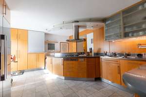 Exklusive Villa mit Pool auf dem Lerchesberg – Die vollständige Adresse der Immobilie erhältst du vom Anbieter., 60598 Sachsenhausen-Süd, Frankfurt am Main – Vorschaubild 6