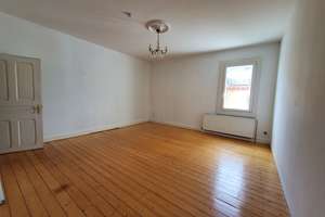 Helle 2-Zimmer-Dachgeschosswohnung in stilvoller Altbauvilla in Wiesbaden – Carl-Schuricht-Straße 4, 65187 Südost, Wiesbaden – Vorschaubild 2