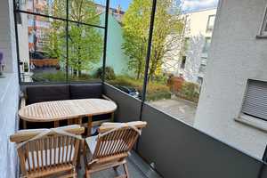Renovierte Altbau 3-Zimmer-Wohnung mit Stuck, Fischgrätparkett & Balkon – Vogelsangstraße 18, 70176 Stuttgart – Vorschaubild 7