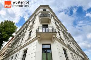 Historischer Charme trifft auf Kapitalanlage – denkmalgerecht sanierte 2-Zimmer-Wohnung mit Balkon – Die vollständige Adresse der Immobilie erhältst du vom Anbieter., 4155 Gohlis-Süd, Leipzig – Vorschaubild 1