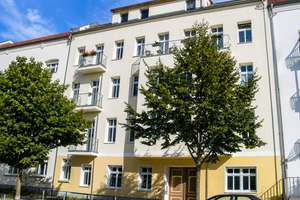 Vollständig saniertes Mehrfamilienhaus mit stabiler Ist-Rendite und Energieeffizienzklasse A – Die vollständige Adresse der Immobilie erhältst du vom Anbieter., 12459 Oberschöneweide, Berlin – Vorschaubild 2