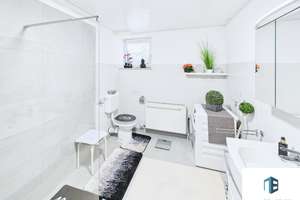 Einfamilienhaus mit Einliegerwohnung, PV-Anlage & 2 Garagen - Viel Platz und Potenzial – Die vollständige Adresse der Immobilie erhältst du vom Anbieter., 55452 Dorsheim – Vorschaubild 4