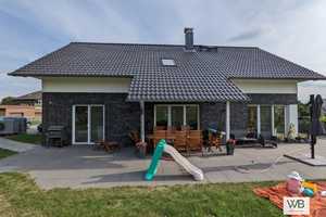 Familientraum! Freistehendes Einfamilienhaus mit unverbautem Blick in die Feldmark – Helmstedt (Kreis) – Vorschaubild 6