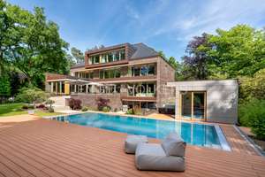 Luxusvilla der Extraklasse mit privatem Alsterzugang – Die vollständige Adresse der Immobilie erhältst du vom Anbieter., 22391 Poppenbüttel, Hamburg – Vorschaubild 14