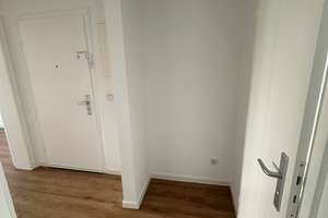 Helle & renovierte 3 Zimmerwohnung mit Balkon in Mainz - Mombach! – Am Stollhenn 6, 55120 Mombach, Mainz – Vorschaubild 13