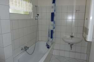 Geräumige 2-Zimmer Wohnung Nähe Banhhof/Uni zu vermieten – Hospitalstr. 7, 42119 Elberfeld, Wuppertal – Vorschaubild 2