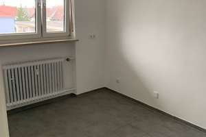 Vermietung nach Sanierung - Schöne 3 Zimmerwohnung mit Balkon – Schönweißstr. 16 D, 90461 Hummelstein, Nürnberg – Vorschaubild 4