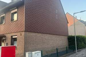 * Ihr neues Zuhause: Eck-Einfamilienhaus mit viel Platz für die Familie – Walter-Flex-Str. 70, 46047 Dümpten, Oberhausen – Vorschaubild 2
