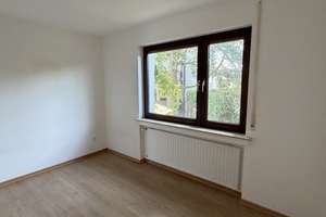**** Hübsche Maisonette-Wohnung mit Gartennutzung und Terrasse.... **** – Die vollständige Adresse der Immobilie erhältst du vom Anbieter., 42655 Burg/Höhscheid, Solingen – Vorschaubild 3