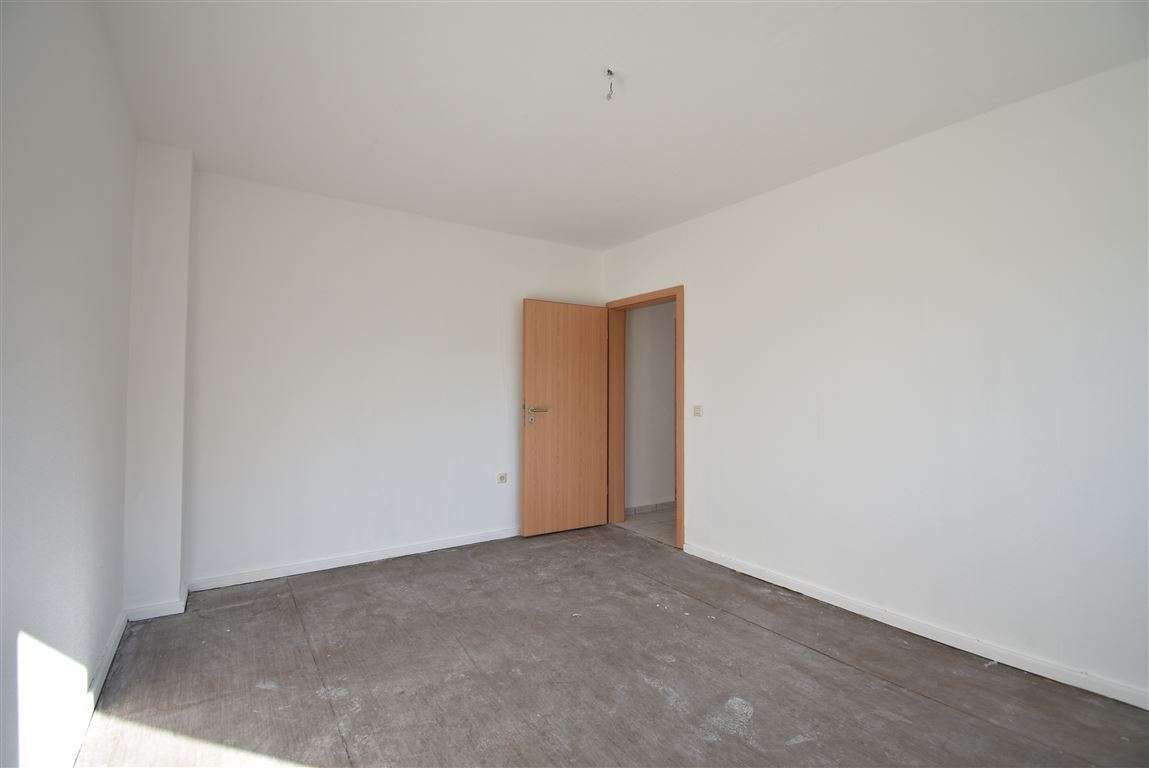 Immobilie in Voerde (Niederrhein) - Provisionsfreies Immobilienpaket! 2 Wohnungen in einem Haus in Voerde zu verkaufen  - Bild 6