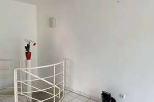 Stilvolle Maisonette-Wohnung mit Garten und Tiefgarage – Die vollständige Adresse der Immobilie erhältst du vom Anbieter., 40468 Unterrath, Düsseldorf – Vorschaubild 3