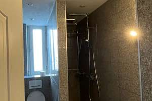***FREI & RENOVIERT! Charmante, helle 2-Zimmerwohnung mit Düsselblick in gefragter Lage von Bilk*** – 40223 Bilk, Düsseldorf – Vorschaubild 12