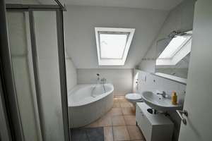 Hübsche und moderne 4-ZKB- Maisonette Wohnung im Herzen von Knielingen 1.0! – Saarlandstraße 88, 76187 Knielingen, Karlsruhe – Vorschaubild 4