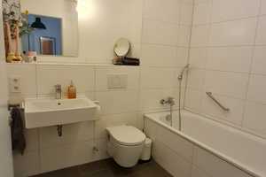 moderne Familienwohnung * 3-Zi. mit Wintergarten u. Balkon * 84 m² * Baujahr 2020 – Welfenstr. 8, 81541 München – Vorschaubild 12