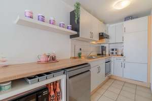 Zentral wohnen in Villingen: Charmante 2-Zimmer-Wohnung mit Loggia – Die vollständige Adresse der Immobilie erhältst du vom Anbieter., 78050 Villingen, Villingen-Schwenningen – Vorschaubild 5