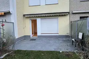 Reihenmittelhaus mit 4 Zimmern sucht neuen Besitzer – Wolfshorst 40b, 13591 Berlin – Vorschaubild 3
