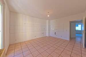 Großzügige 3,5-Zimmer Wohnung mit Balkon in der lebendigen Oberhausener Altstadt-Süd – Die vollständige Adresse der Immobilie erhältst du vom Anbieter., 46045 Altstadt-Süd, Oberhausen – Vorschaubild 4