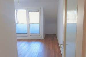 Schöne 3-Zimmer-ETW in guter Lage von Hamburg-Sasel – Die vollständige Adresse der Immobilie erhältst du vom Anbieter., 22393 Sasel, Hamburg – Vorschaubild 3