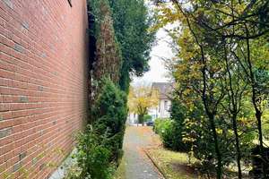 Verklinkertes Reihenmittelhaus in Hanglage – ruhig & stadtnah in Brackwede – Die vollständige Adresse der Immobilie erhältst du vom Anbieter., 33647 Brackwede, Bielefeld – Vorschaubild 32