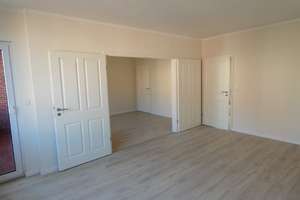 Hochwertig sanierte 4 Zimmer Wohnung in zentraler ruhiger Lage