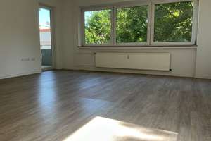 Flotte 3-Raum-Wohnung mit Balkon! – Minnesängerstr. 57, 45279 Freisenbruch, Essen – Vorschaubild 3
