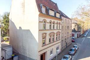 5-FAMILIENHAUS IN ESSEN MIT 410 m² WOHNFLÄCHE UND 422 m² GRUNDSTÜCK – Hubertstraße 258, 45307 Kray, Essen – Vorschaubild 2