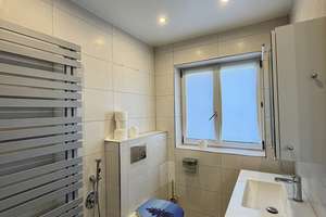 Großzügiges Einfamilienhaus mit Garten, Pool und Sauna in Maximiliansau – Die vollständige Adresse der Immobilie erhältst du vom Anbieter., 76744 Wörth am Rhein – Vorschaubild 14