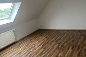 Vollständig renovierte Wohnung mit zweieinhalb Zimmern in Essen – Altenessener Straße 176, 45326 Essen – Vorschaubild 1