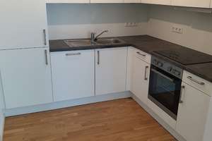 Modernes Wohnen in bester Qualität – neuwertige 3-Zimmer-Wohnung mit Balkon und bodentiefen Fenstern