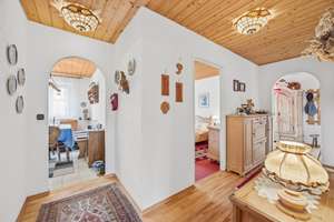 Direkt am Ostpark! Gut geschnittene 3-Zimmer-Wohnung mit sonniger Westloggia in ruhiger Lage – Die vollständige Adresse der Immobilie erhältst du vom Anbieter., 81735 Neuperlach, München – Vorschaubild 5