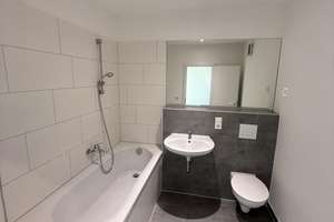 Renoviert. Bezugsfertig. Ihr Zuhause. / Renovated. Move-in ready. Your new home. – Mainzer Straße 21, 99089 Rieth, Erfurt – Vorschaubild 8
