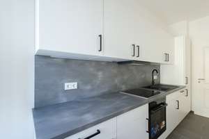 2-Raum-Wohnung mit Balkon & Küche im Turmpalast - WE07