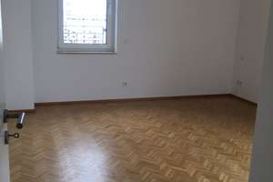 Exkl. 2-Zi.-ETW-Penthouse mit Dachterrasse, EBK und TG
Frankfurt/M. Europaviertel – Die vollständige Adresse der Immobilie erhältst du vom Anbieter., 60326 Gallus, Frankfurt am Main – Vorschaubild 5
