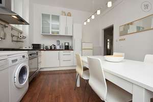 Wunderschöne Altbauwohnung mit Balkon und Stellplatz in Stuttgart West – Die vollständige Adresse der Immobilie erhältst du vom Anbieter., 70197 Neue Vorstadt, Stuttgart – Vorschaubild 16