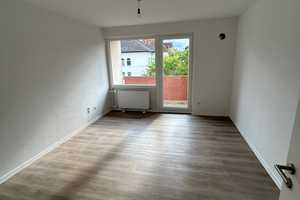 hell, zentral+uninah, topsaniertes Appartement mit Balkon und Einbauküche in Braunschweig – Nordstraße 26, 38106 Braunschweig – Vorschaubild 1
