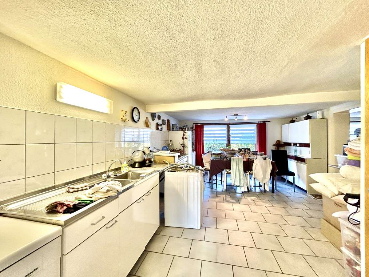 Immobilie in Dreisbach - **Gepflegte Doppelhaushälfte mit toller Gartenanlage und gräumigen Garagen in Dreisbach** - Bild 14