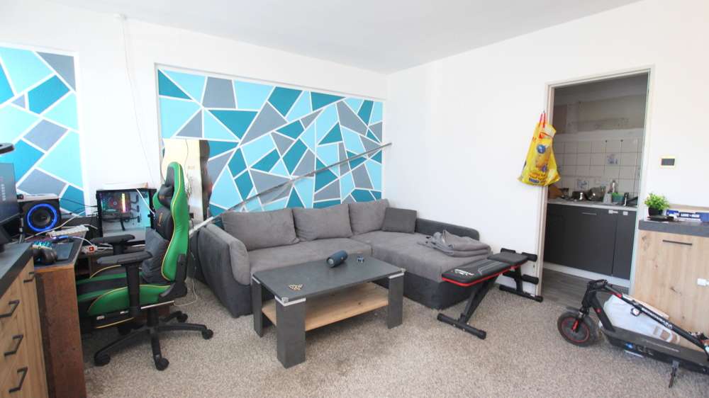 Immobilie in Oldenburg - Gepflegte 2-Zimmer-Eigentumswohnung im 2. OG mit Schwimmbad und Sauna in attraktiver Lage – in OL - Bild 3