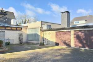 Bungalow  mit Tradition und Charme 
Großer Anbau gewerblich nutzbar  -  herrliches Grundstück in ... – Die vollständige Adresse der Immobilie erhältst du vom Anbieter., 24768 Rendsburg – Vorschaubild 17