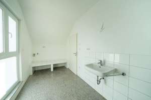 Moderne Doppelhaushälfte der Effizienzklasse A+ mit Garage, Garten und Terrasse in Köln-Lövenich – Die vollständige Adresse der Immobilie erhältst du vom Anbieter., 50859 Lövenich, Köln – Vorschaubild 24